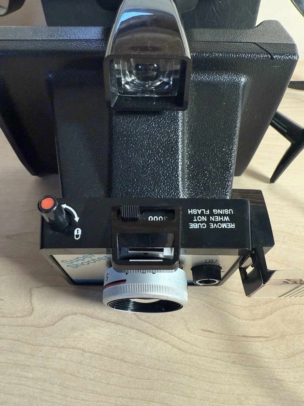 Polaroid Super Shooter Land Camera w/Carrying Case Untested Clean